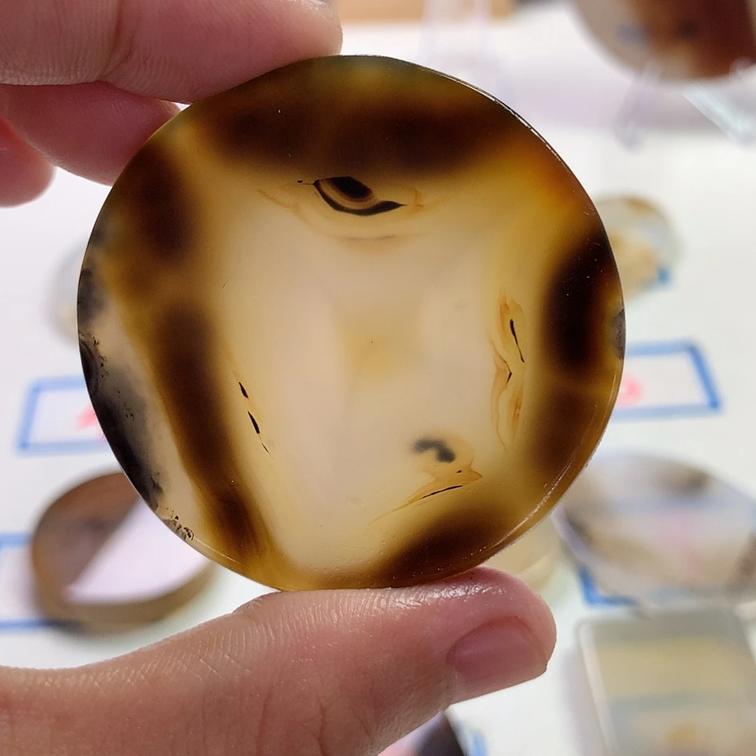 玛瑙/玉髓未镶嵌珠宝半成品