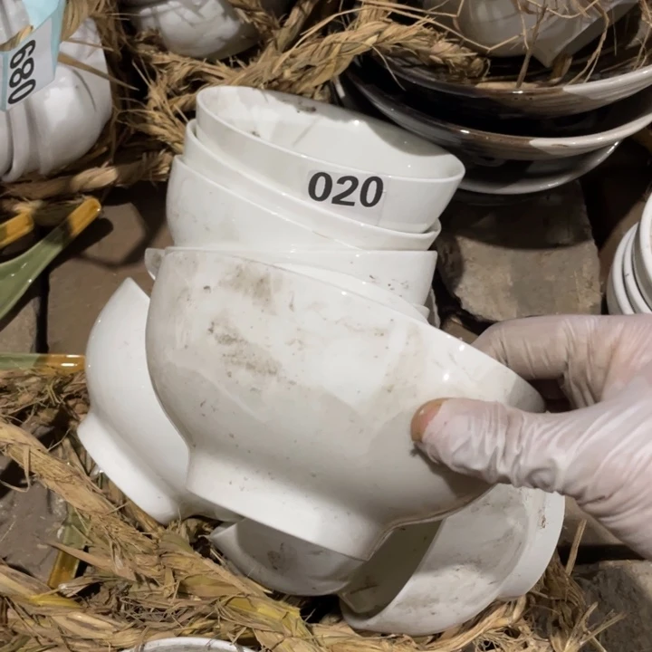 陶瓷盘子碗砂锅都有15-7