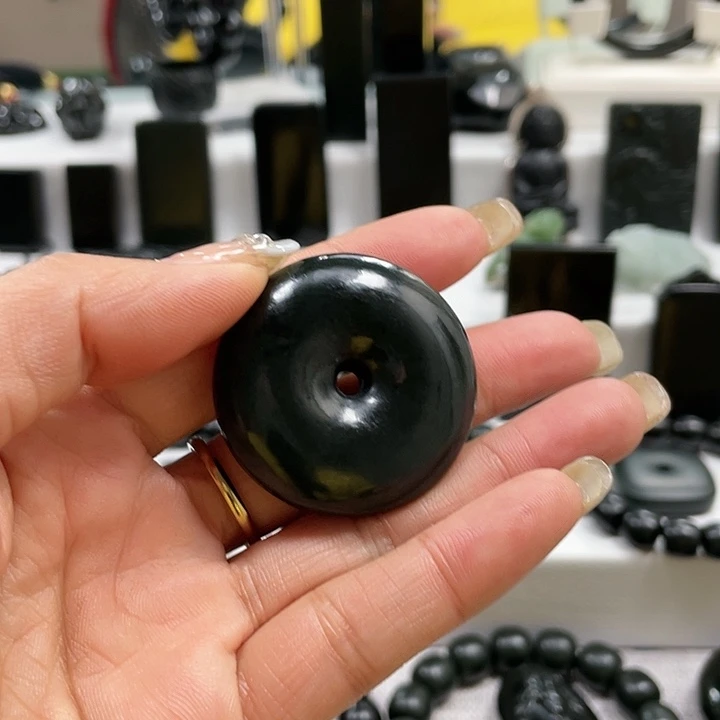 【闪购商品】和田玉（青玉）颈饰未镶嵌