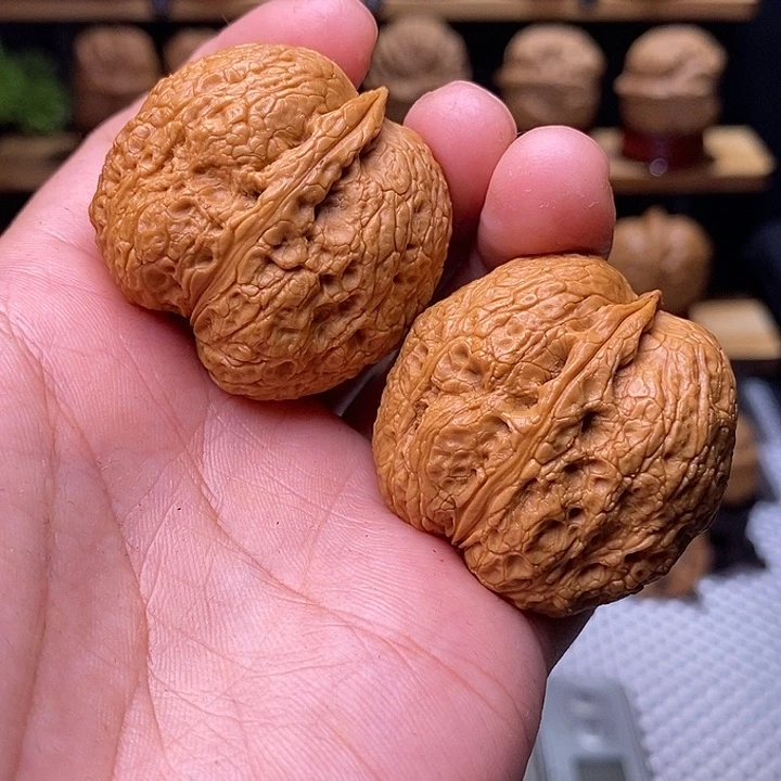 文玩核桃吊坠蚂蚁纹金蟾87