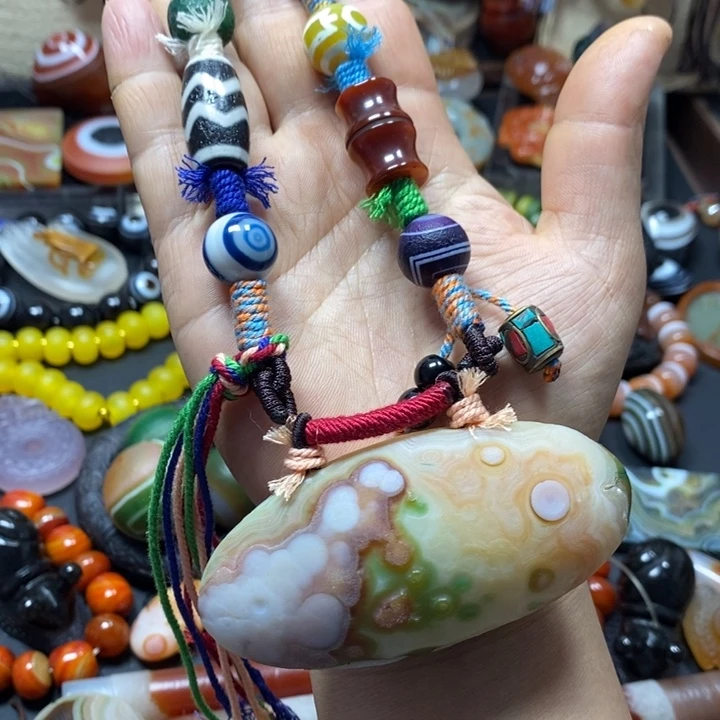 玛瑙/玉髓未镶嵌颈饰
