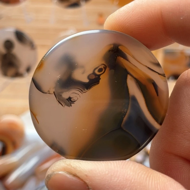 玛瑙/玉髓吊坠未镶嵌