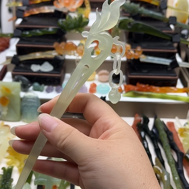 蛇纹石玉未镶嵌岫玉发簪