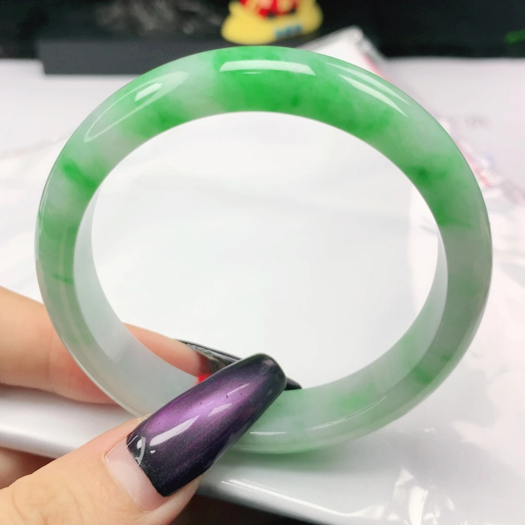 未镶嵌手镯翡翠翡翠54.4飘阳绿正圈 有瑕