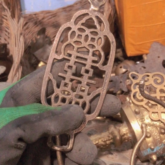 雪**狐闪电购铜摆件工艺品