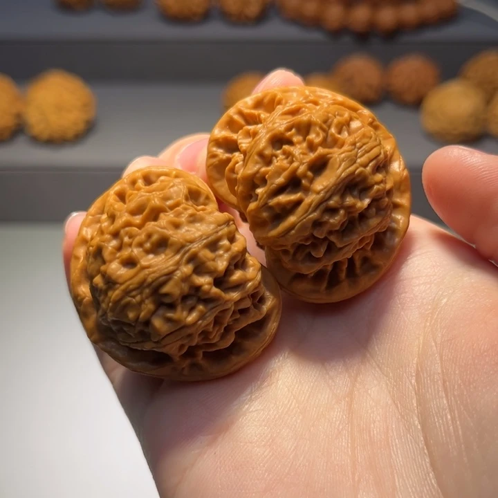 文玩核桃把件宫灯425