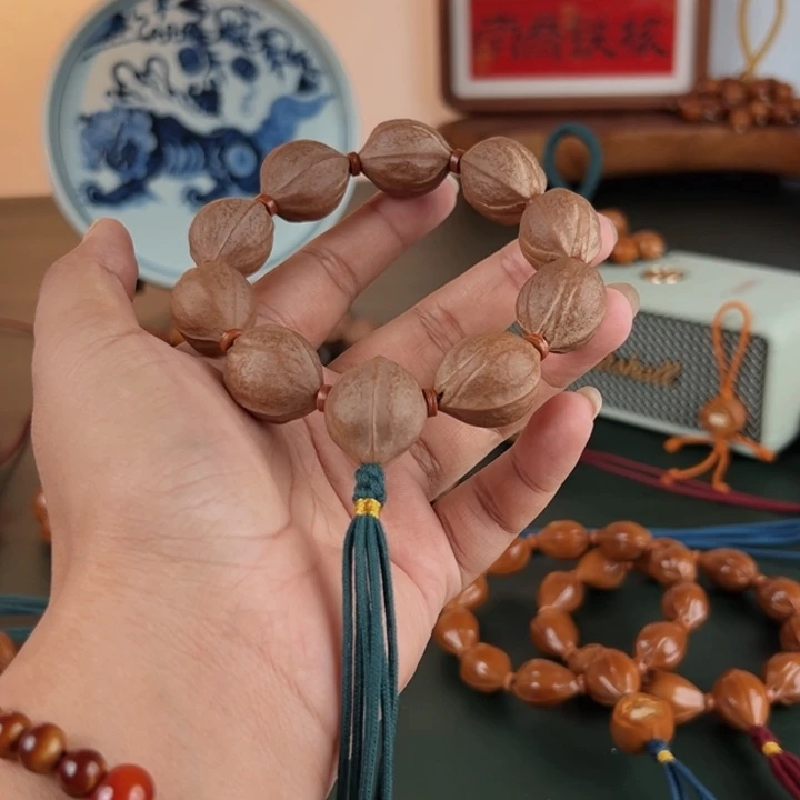 呜***哆手串橄榄核20×26鲨鱼背