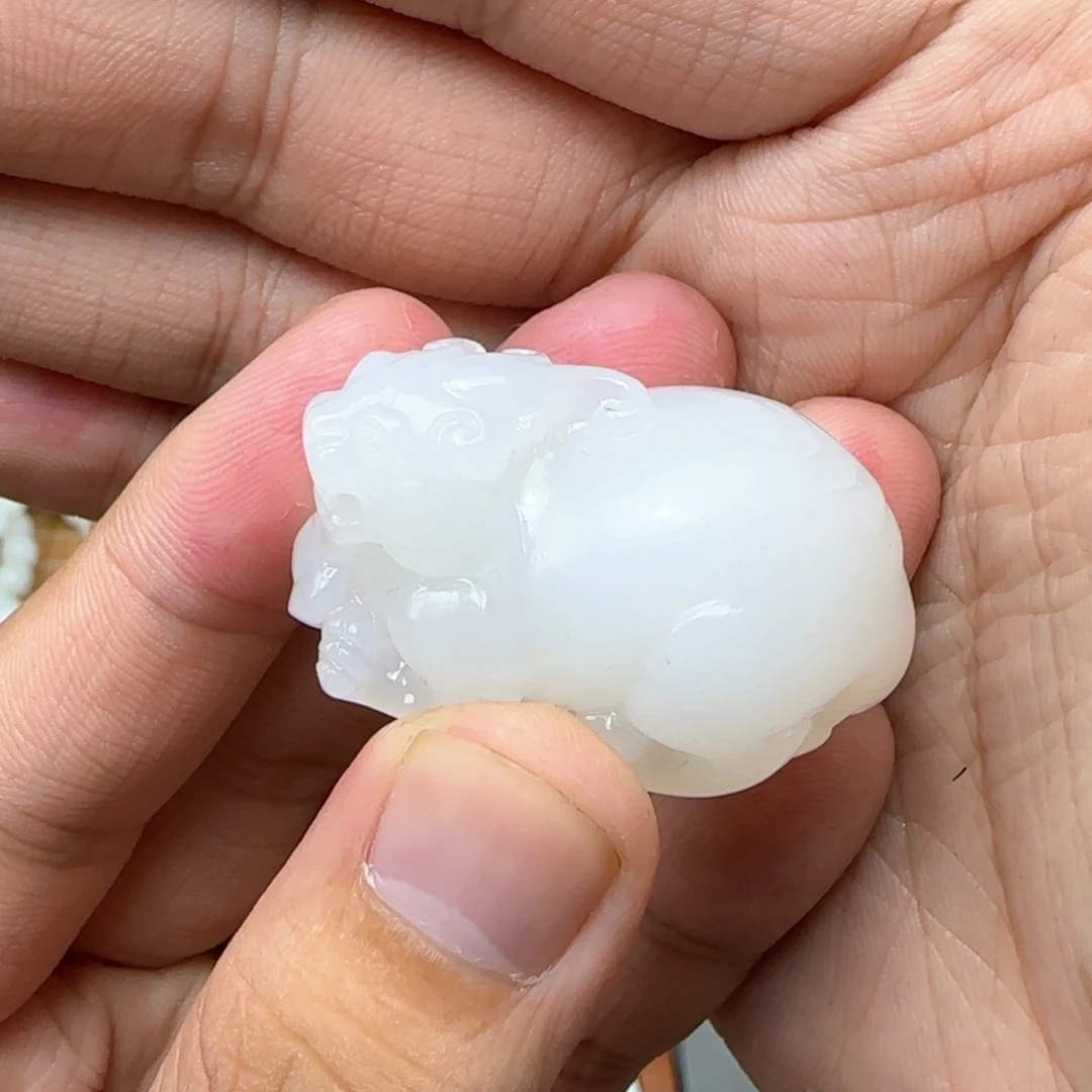 和田玉挂件未镶嵌