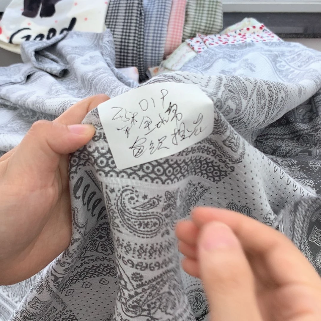 棉019全棉2.5米宽双层纱色织提花