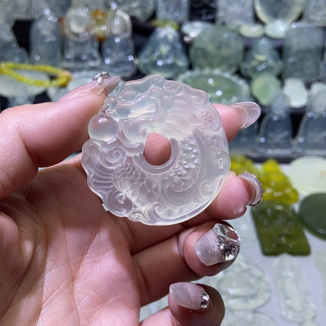 岫玉吊坠未镶嵌吊坠