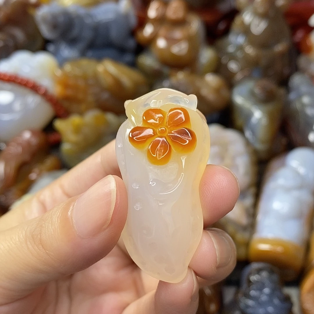 玛瑙/玉髓吊坠未镶嵌