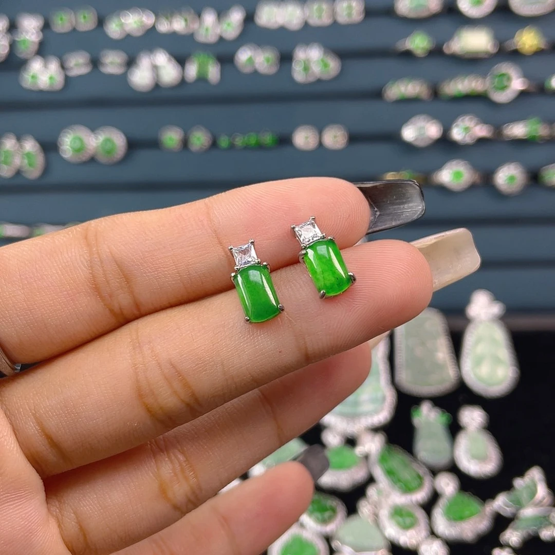 未镶嵌翡翠耳饰耳钉