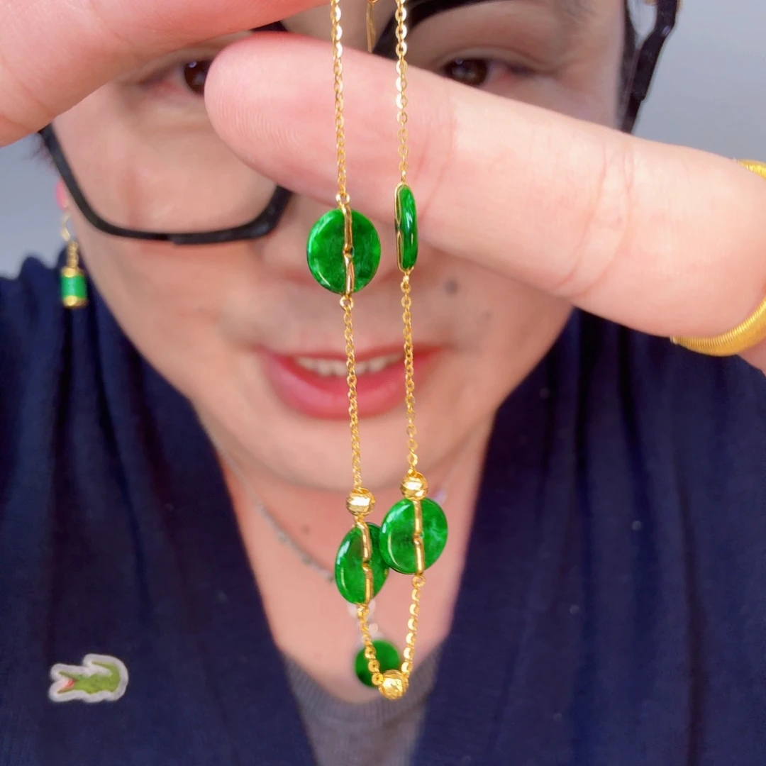 翡翠颈饰18K金镶嵌一个