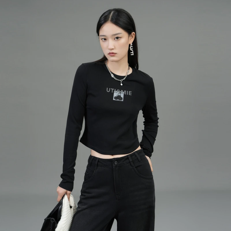 U/TI 高定款天丝混纺极简风显瘦修身高弹力百搭圆领长袖打底T恤