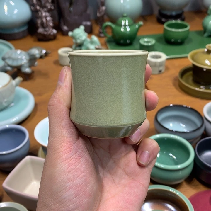 龙泉青瓷手工竹节杯