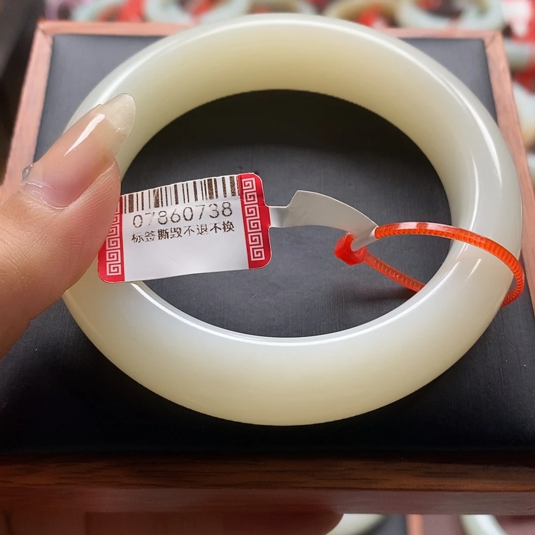 和田玉手镯未镶嵌@*虾