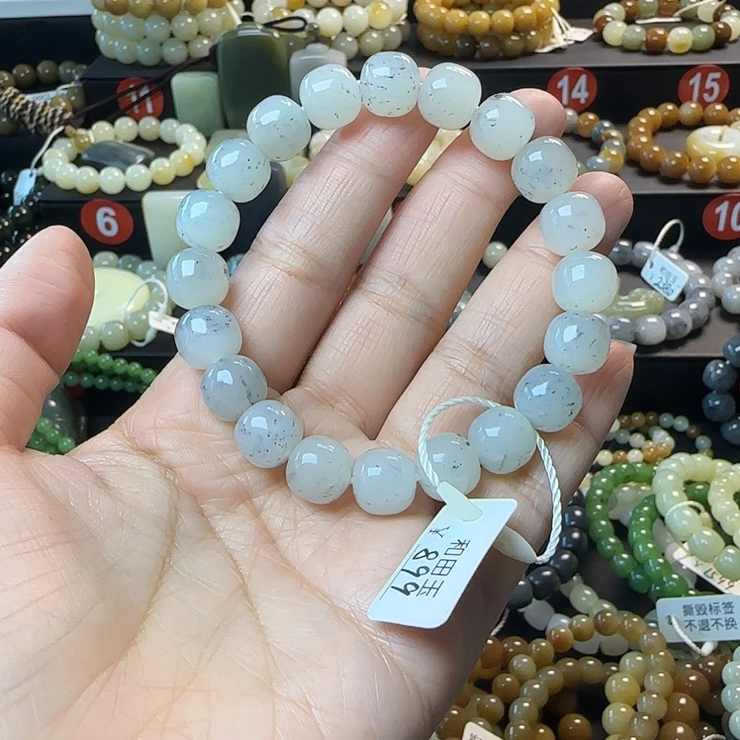 章***旧和田玉未镶嵌手链