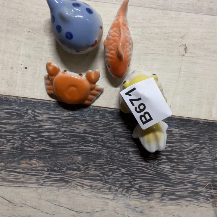 毛***雨陶瓷制品瑕疵处理