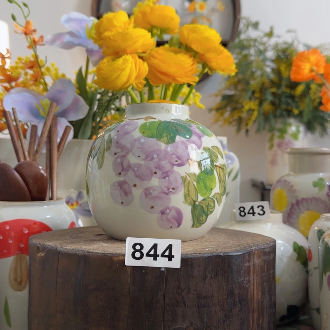 摆件景德镇陶瓷手绘小花瓶摆件无孔