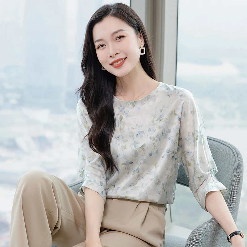 真丝桑蚕丝五分袖衬衫女2025夏新款宽松显瘦圆领印花小衫洋气上衣