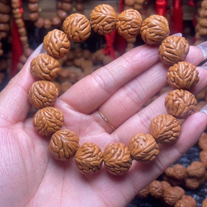 木质类龙纹桃枭手串