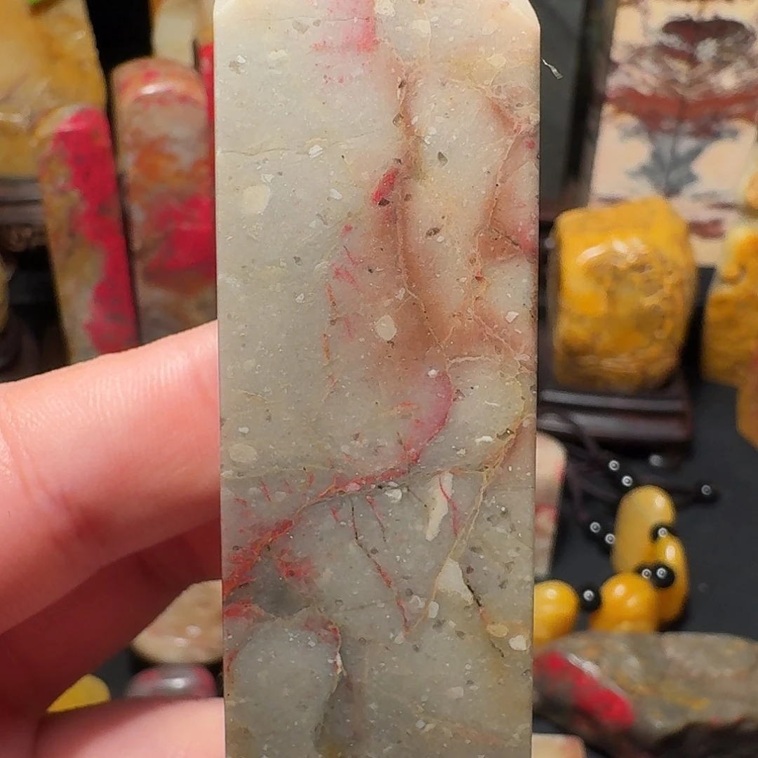 昌化鸡血石昌化鸡血石