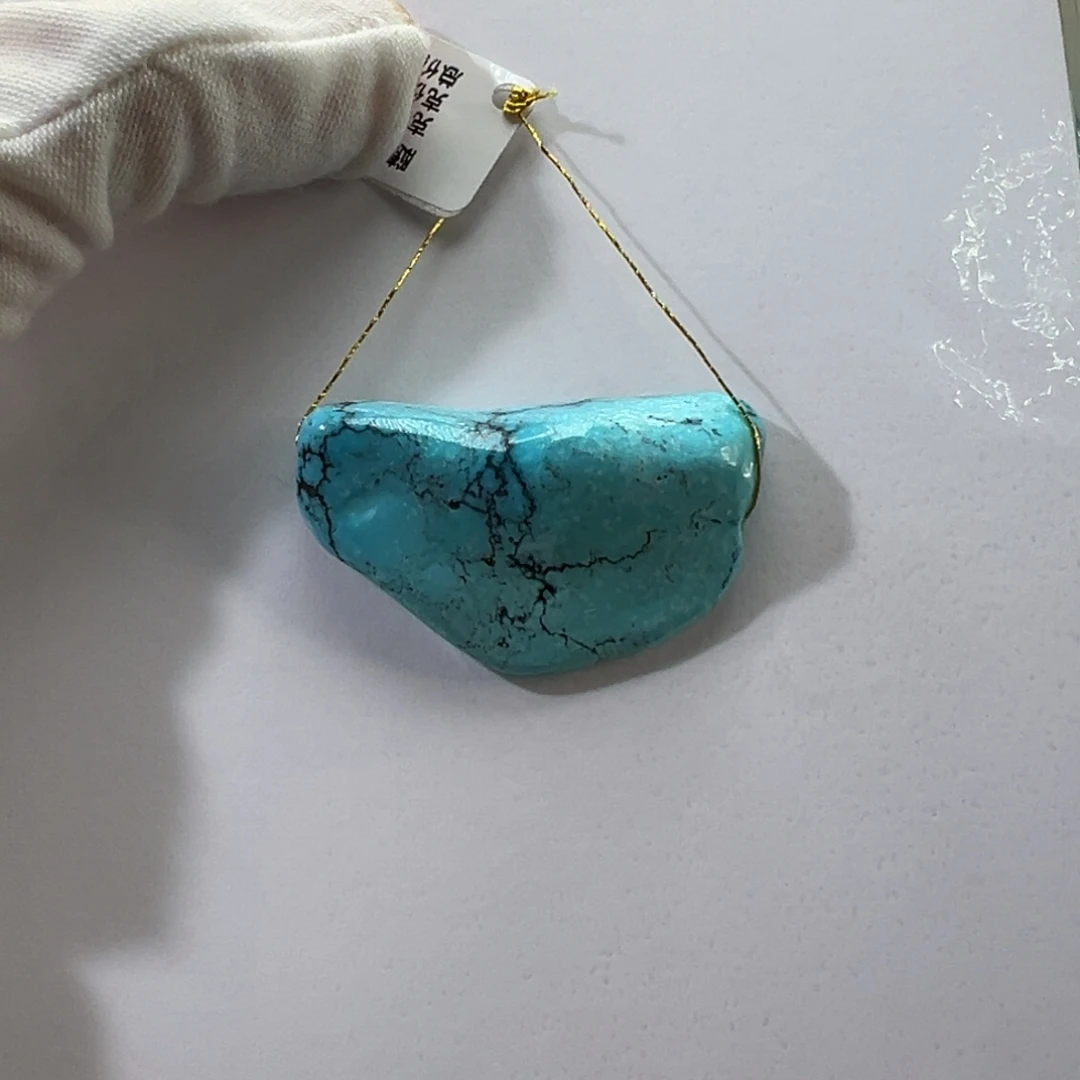 绿松石未镶嵌挂件