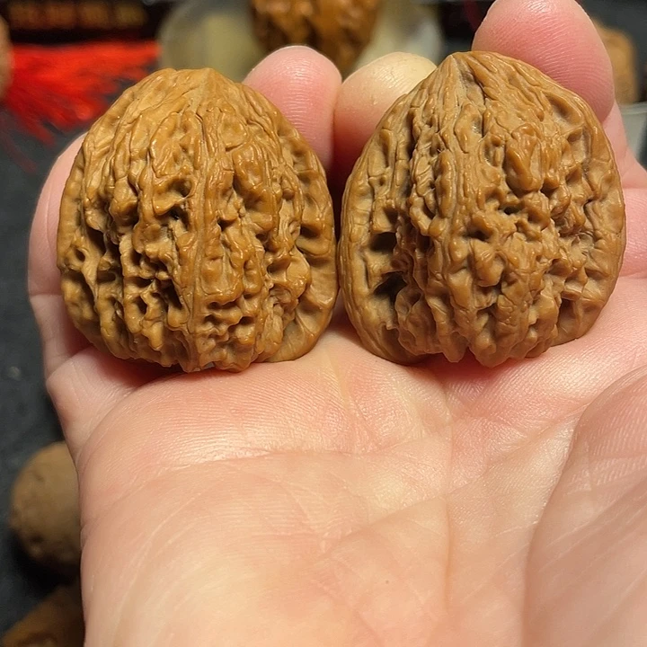 文玩核桃把件南疆