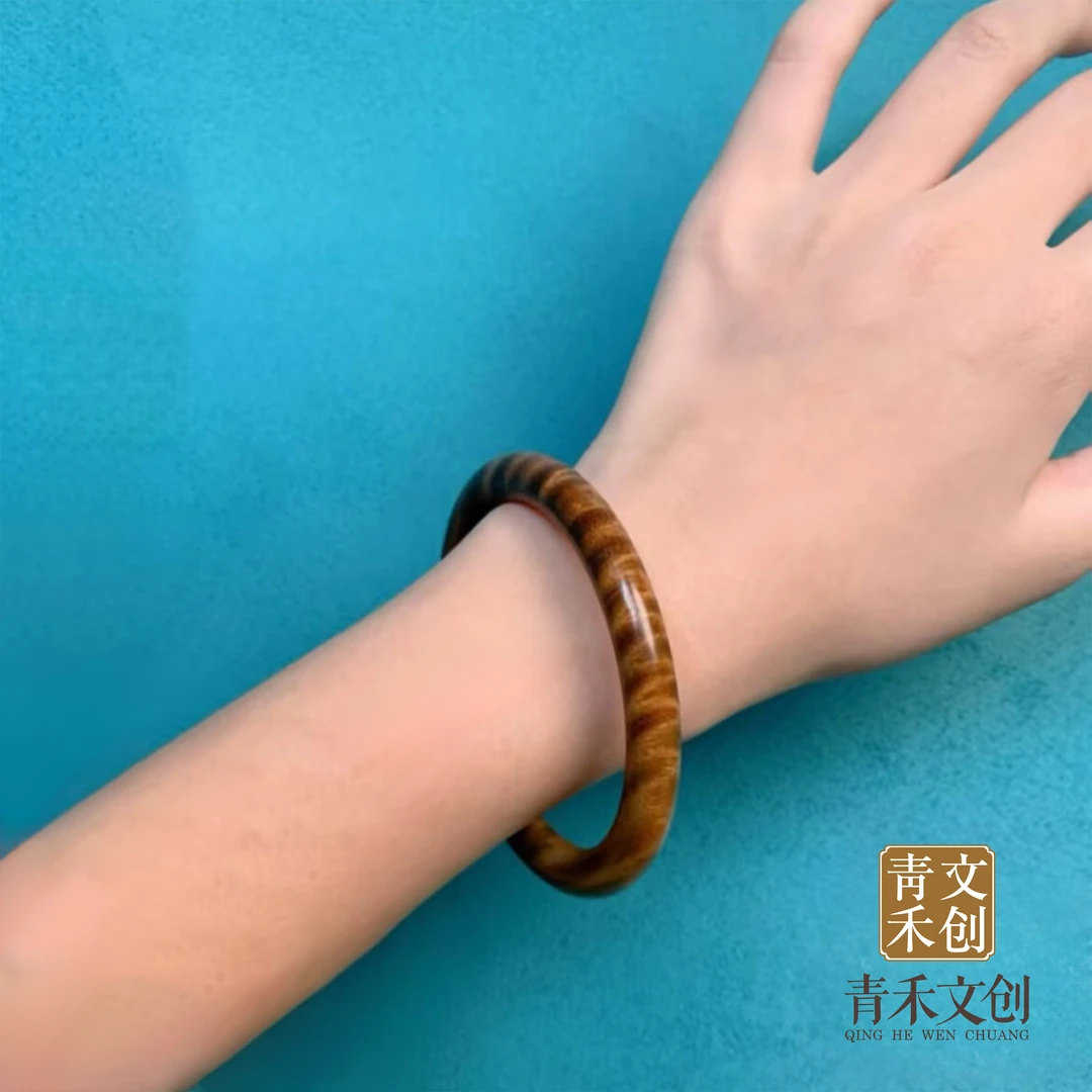 南岳 • 【胡老师同款】绿檀手镯爆满水波纹阿根挺绿檀木