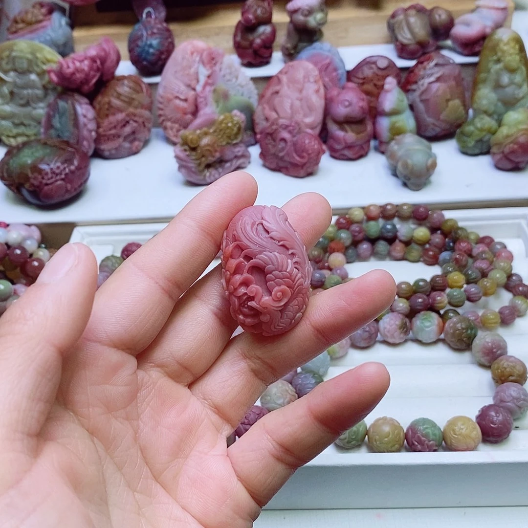 玛瑙/玉髓盐源玛瑙吊坠未镶嵌