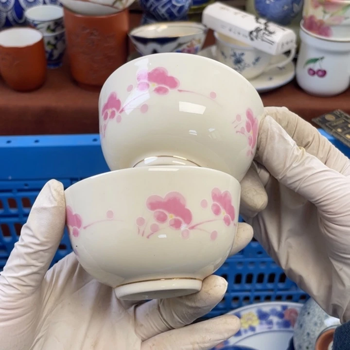 他家瓷器真美…开播了