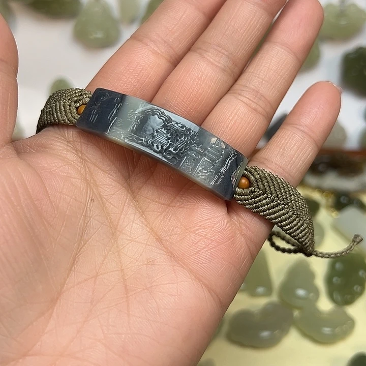 和田玉颈饰未镶嵌