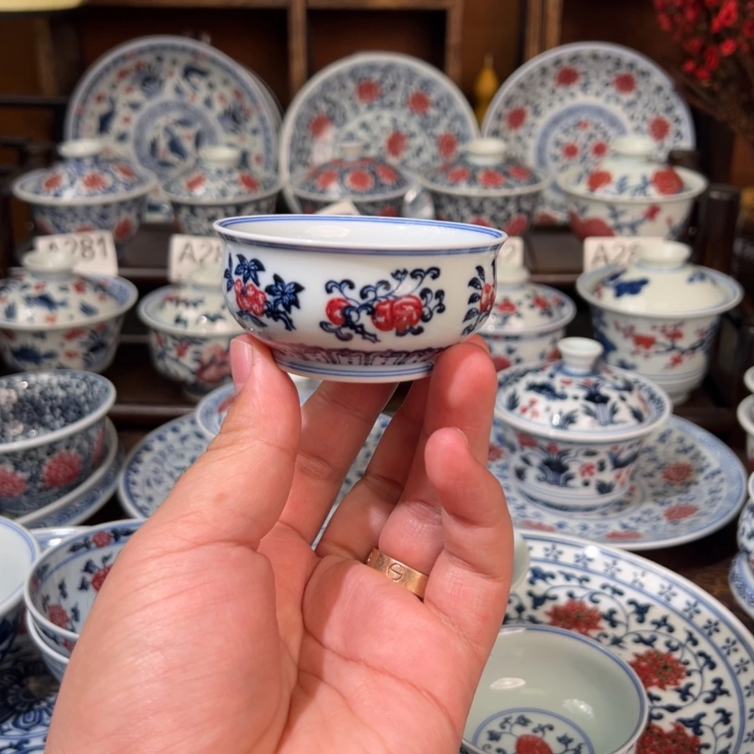 景德镇高温原矿釉里红手绘