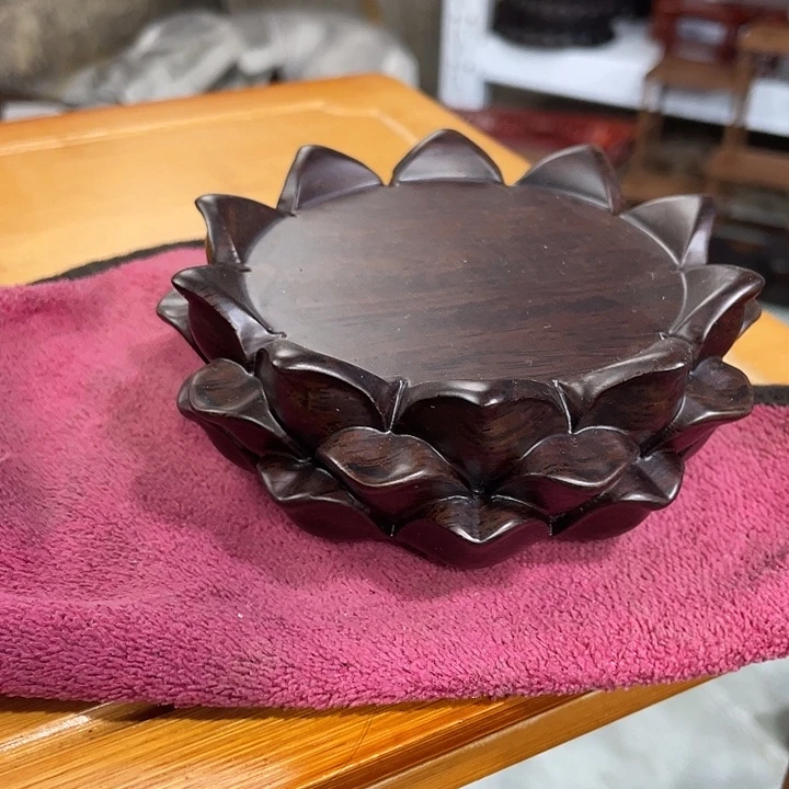 香榧木红木底座工艺品8
