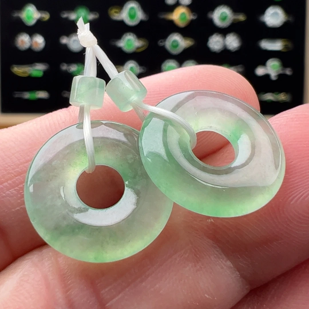 翡翠未镶嵌颈饰甜甜圈15.7