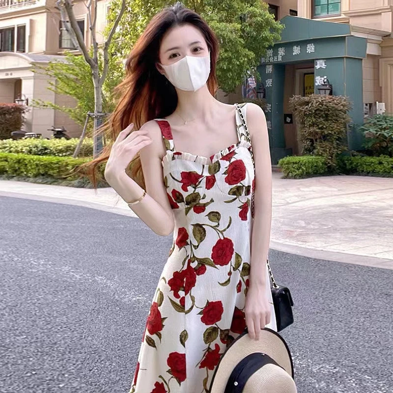 过膝玫瑰花吊带裙夏季新款收腰显瘦御姐高级感炸街裙