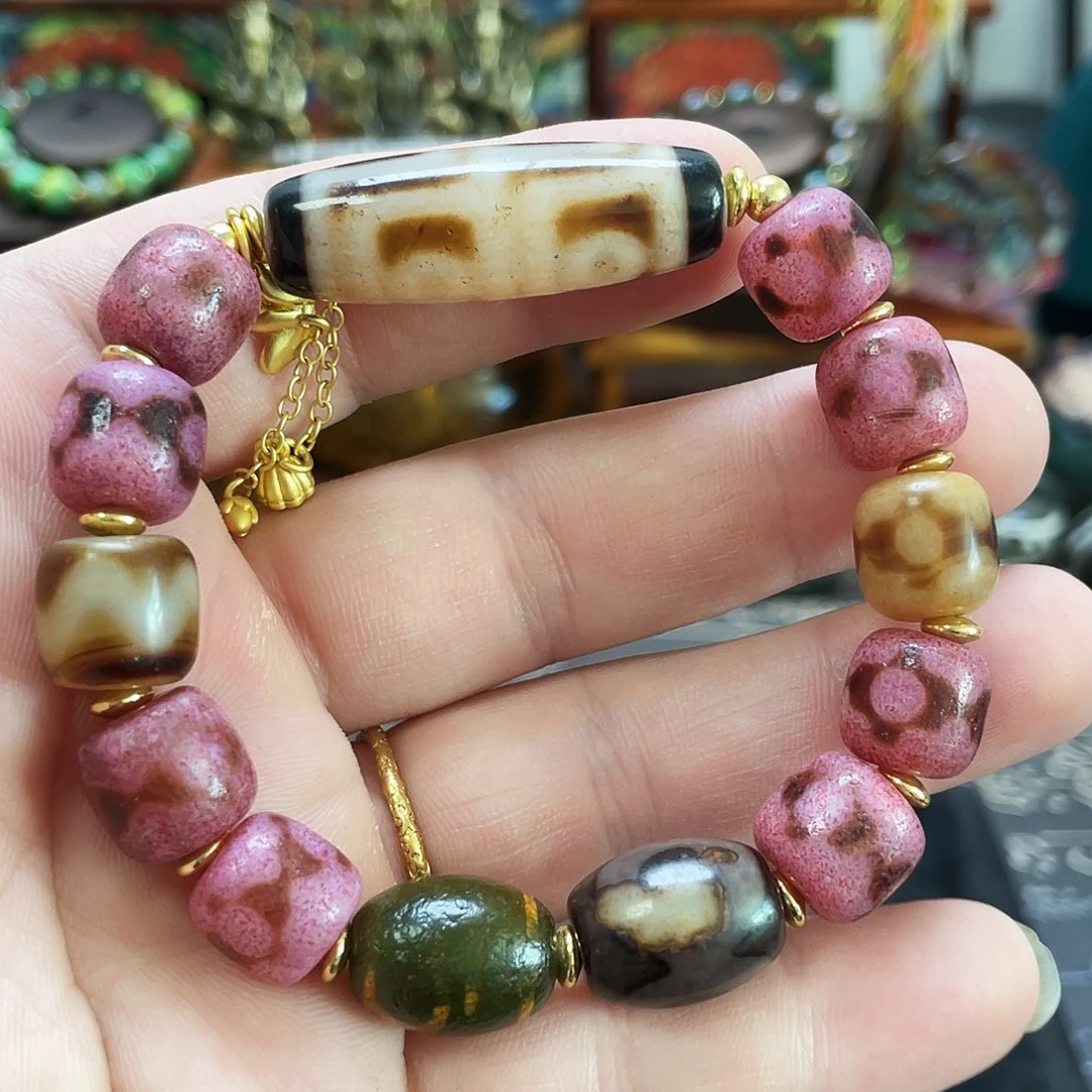 玛瑙/玉髓图颜色多样性发一未镶嵌