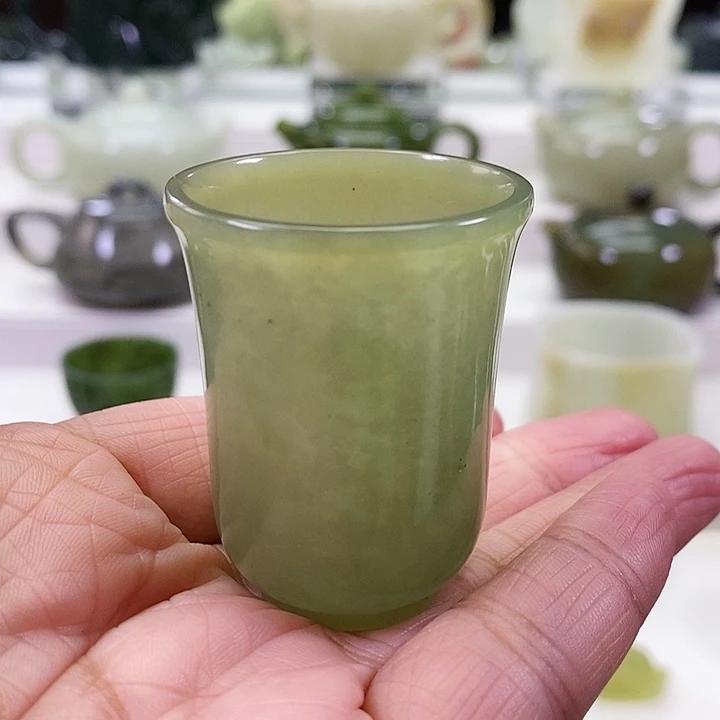 未镶嵌和田玉挂件茶杯30m l