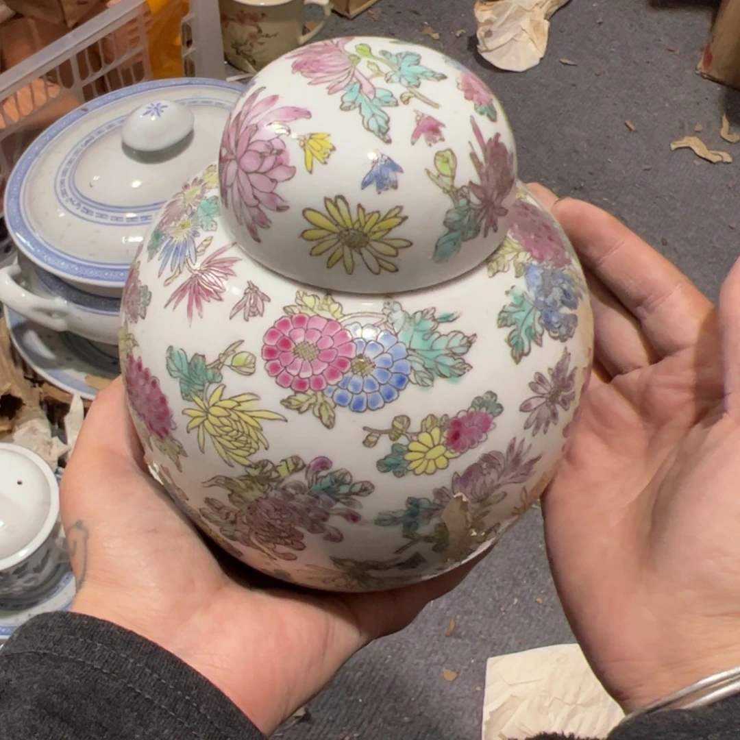 其他陶中号手绘白菊花茶叶罐