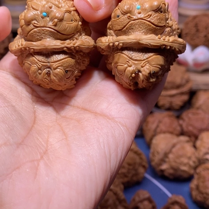 【闪购商品】手串/手链核桃镶嵌金蟾