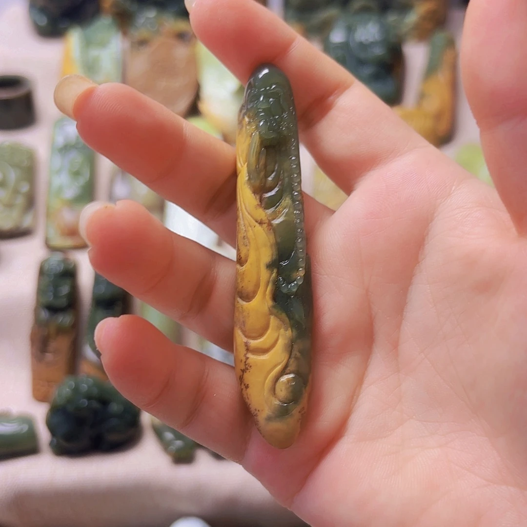 岫岩河磨玉（透闪石质玉）未镶嵌挂件