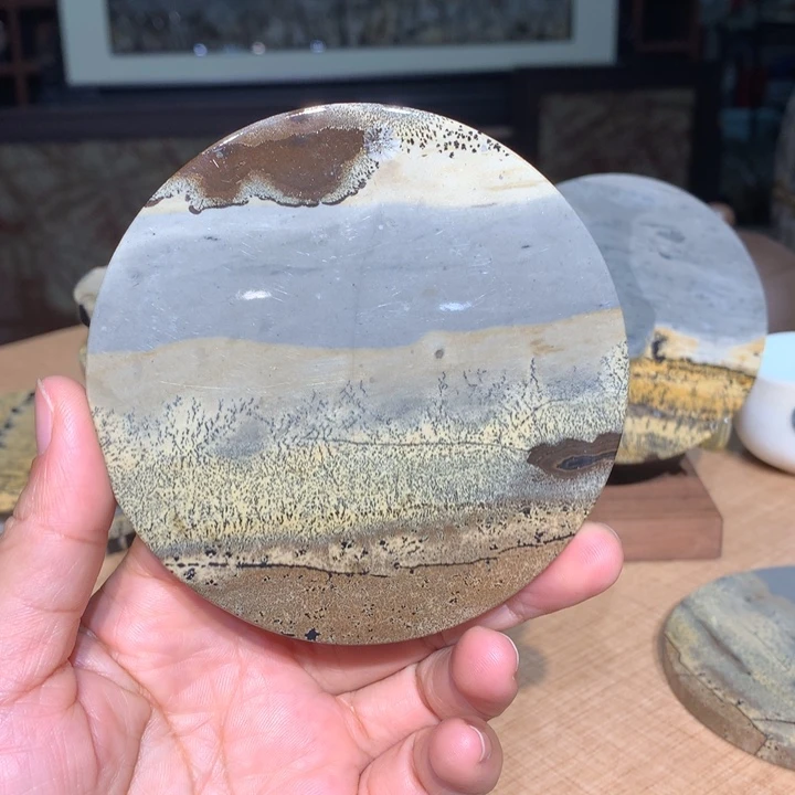 ，广西国画石摆件，收藏观赏