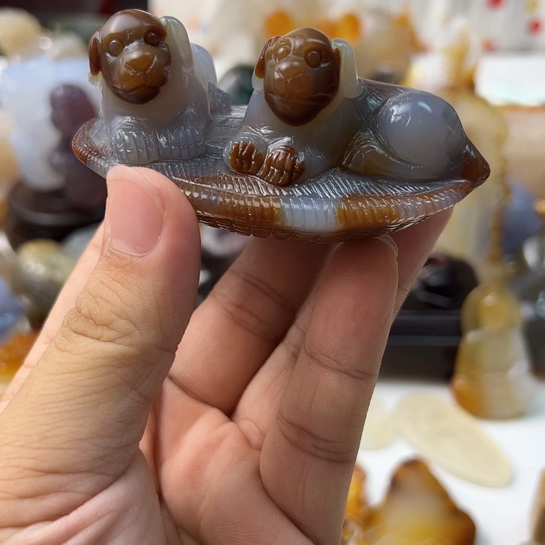 果***果玛瑙/玉髓颈饰未镶嵌