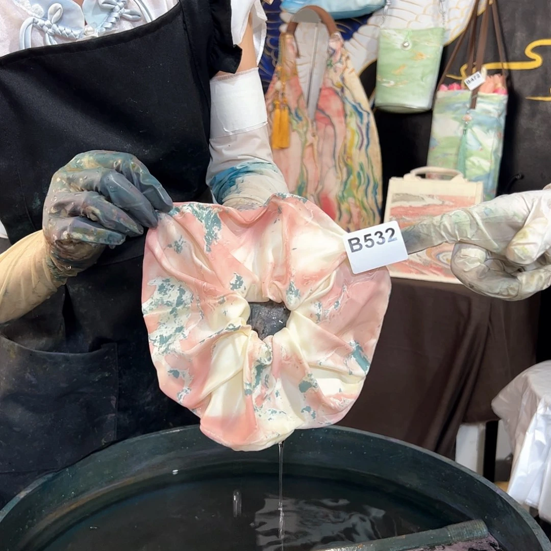 532粉色佳人圆饼发圈手作