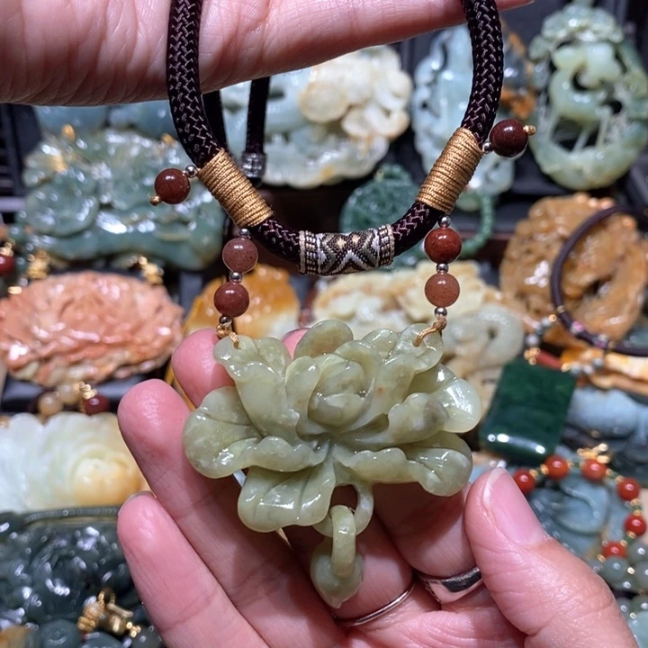 岫玉毛衣链未镶嵌