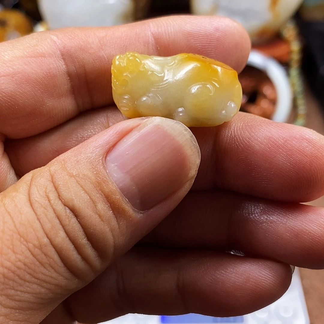 爱***哥和田玉（子料）未镶嵌挂件