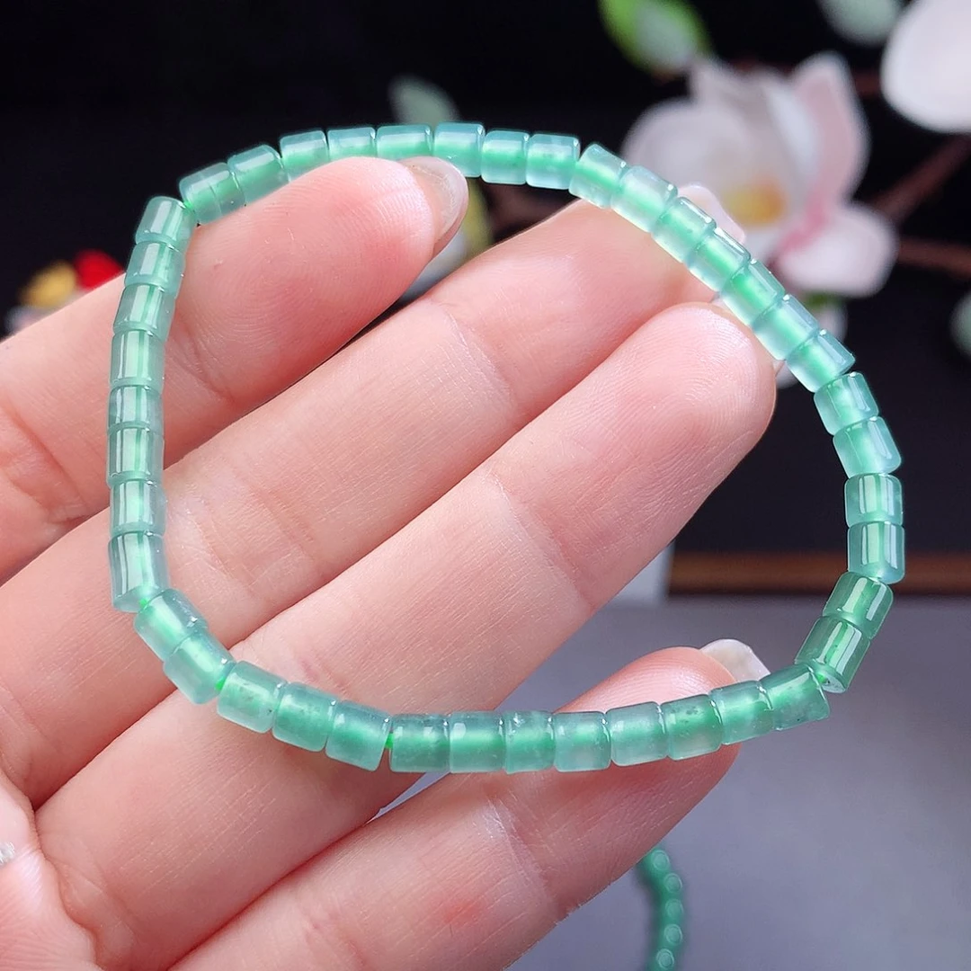 翡翠手镯（圆镯）未镶嵌