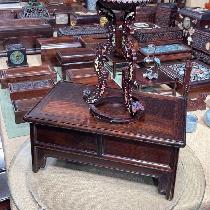 紫檀木类成套家具