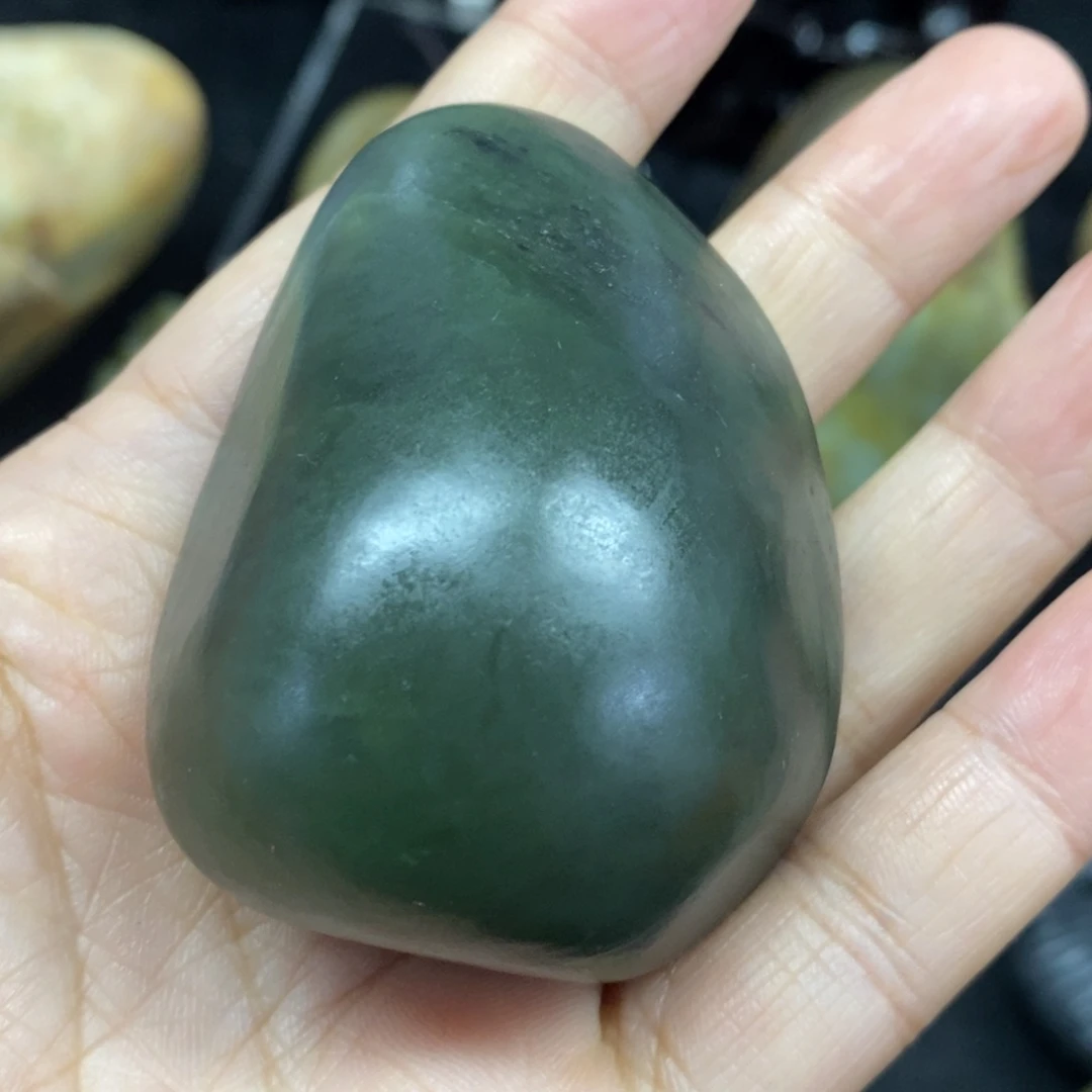 未镶嵌和田玉（糖玉）挂件