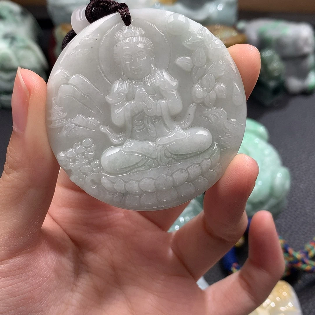吊坠(不含链)未镶嵌翡翠